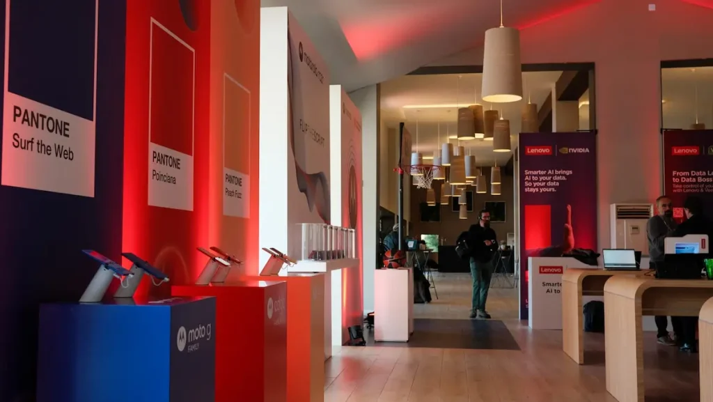 Lenovo