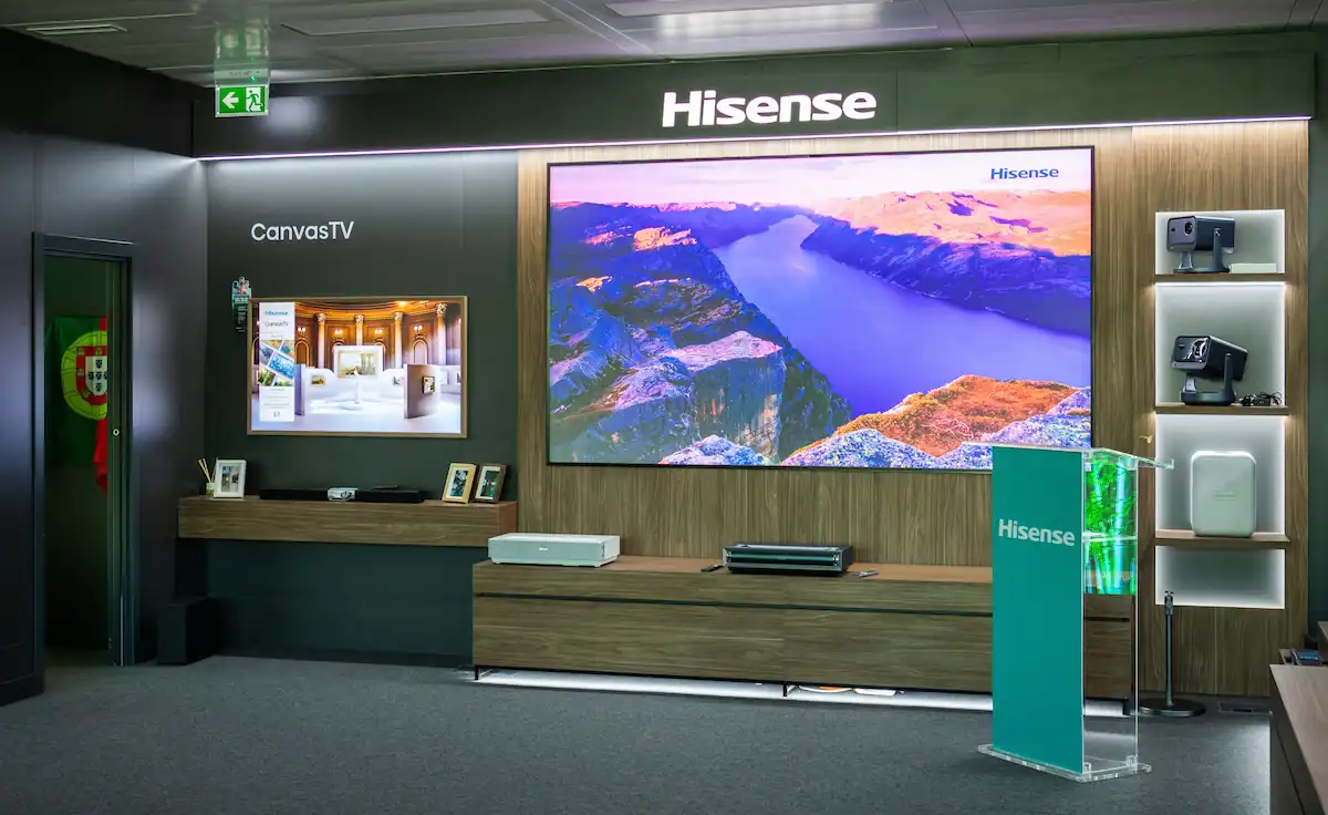 Hisense RGB MiniLED UX