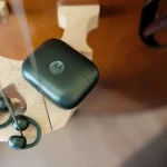 Motorola Moto Buds Loop 21