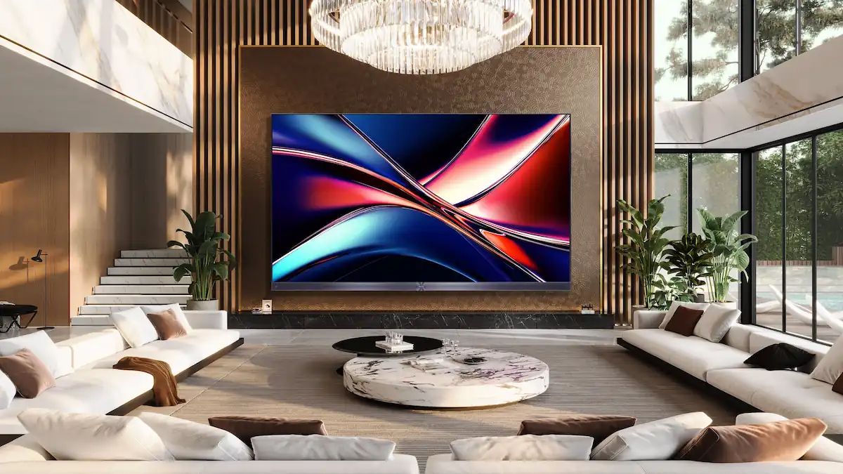 Hisense 136 MX MicroLED