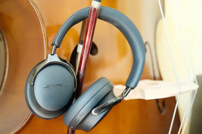 BOSE QuietConfort Ultra Headphones (2nd Gen) capa