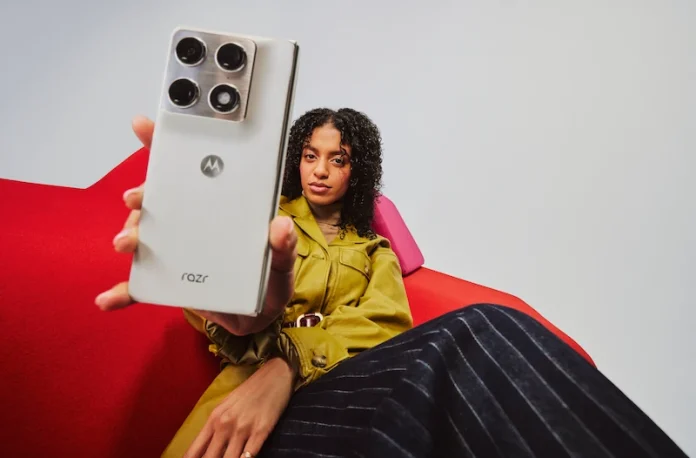 Motorola razr fold