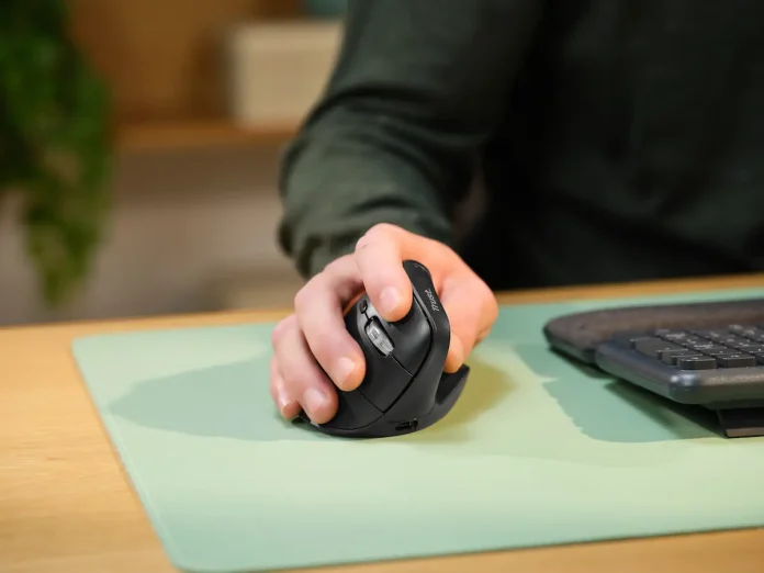 Rato ergonómico Trust Vyran