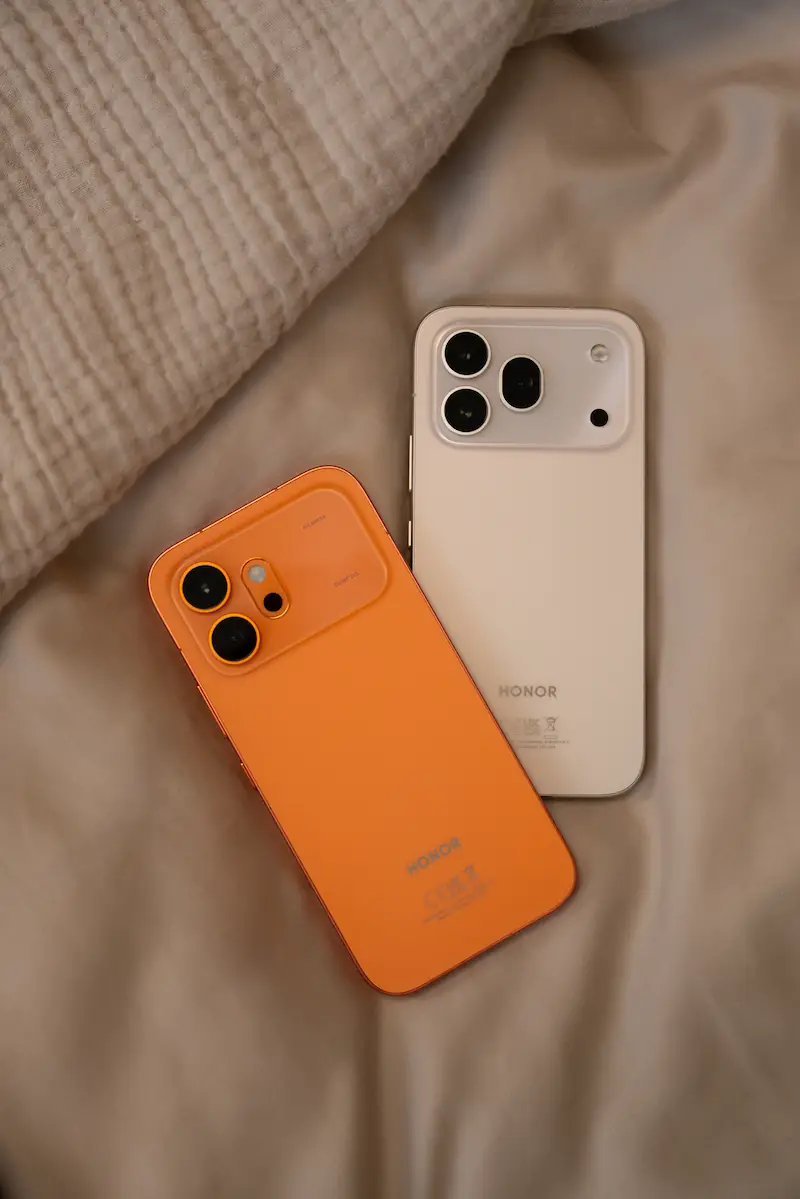 HONOR 600