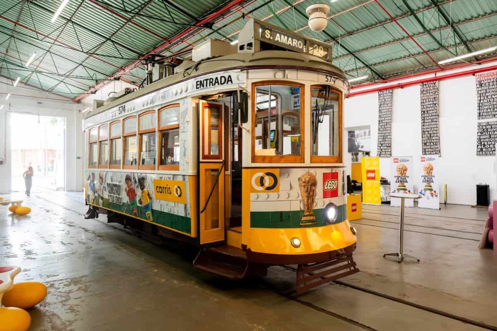Elétrico da Lego em Lisboa