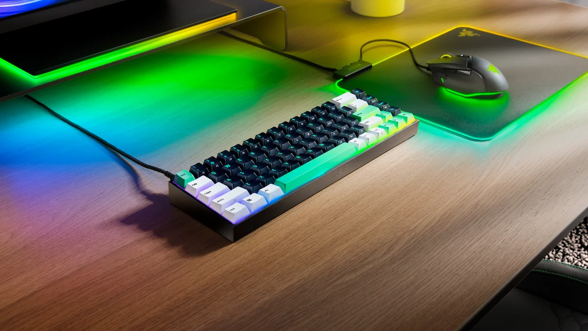 Teclado gaming Razer Reclusa X Mini 65%