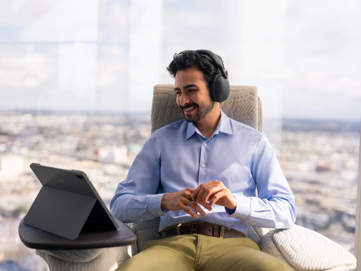 Auscultadores Logitech Zone Vibe Pro