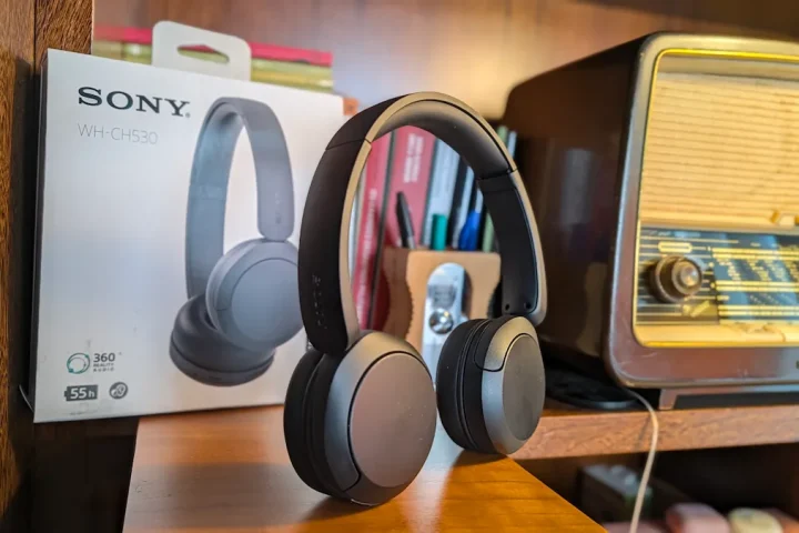 Auscultadores Bluetooth Sony WH-CH530