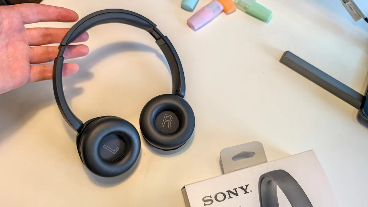 Auscultadores Bluetooth Sony WH-CH530 27
