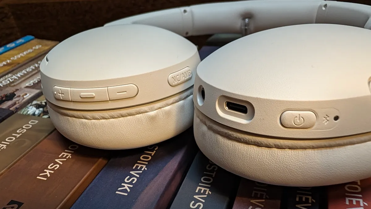 Auscultadores Bluetooth Sony WH-CH730N