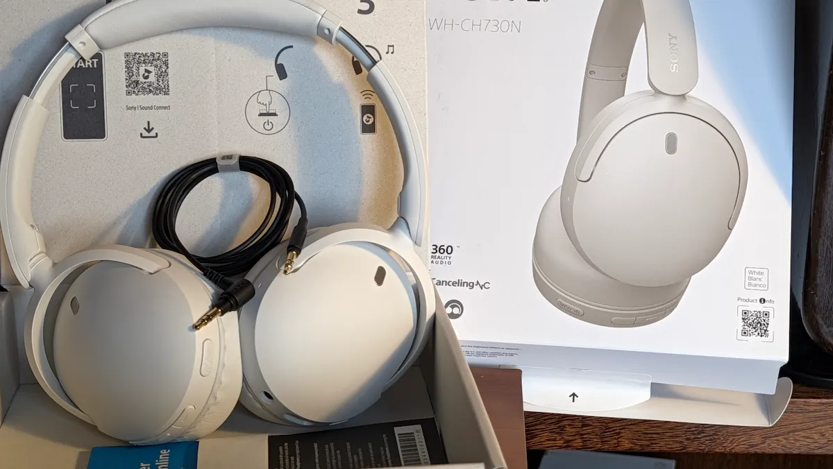 Auscultadores Bluetooth Sony WH-CH730N