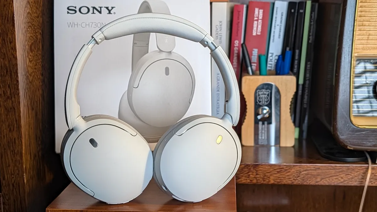 Auscultadores Bluetooth Sony WH-CH730N
