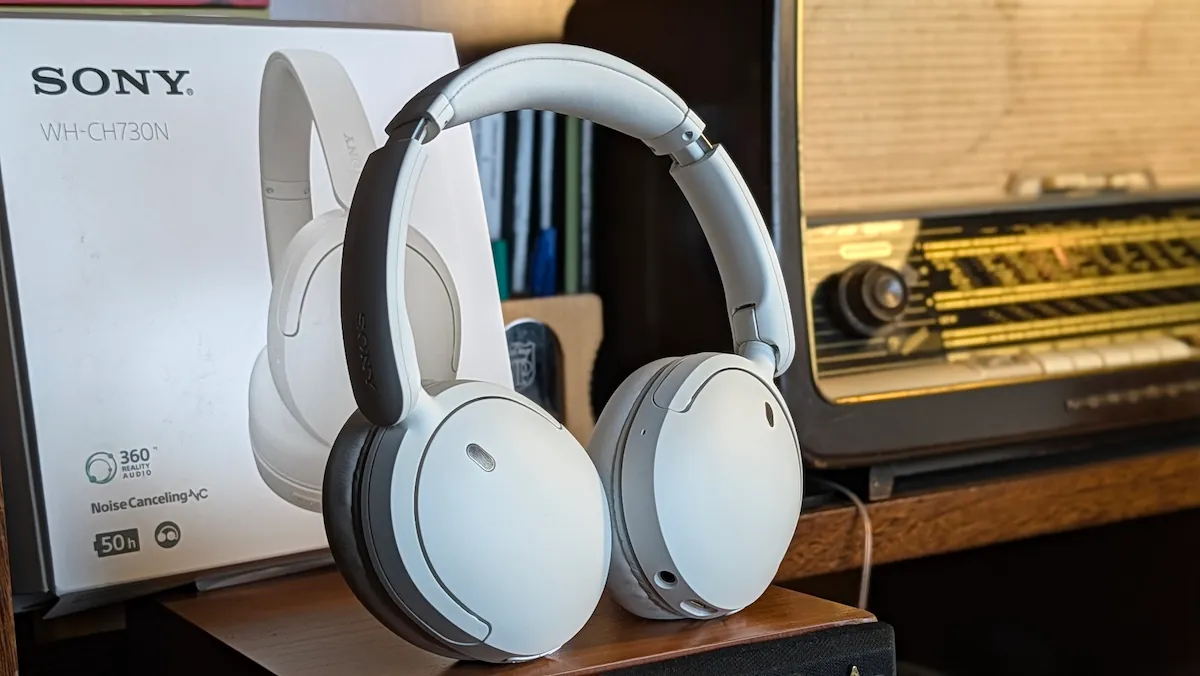 Auscultadores Bluetooth Sony WH-CH730N